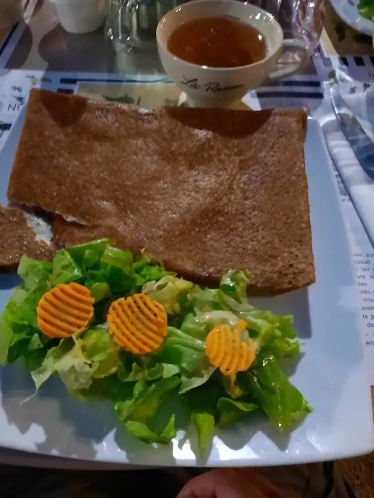 Menu_Le Petit Monde_Saint-Georges-Buttavent_image_4