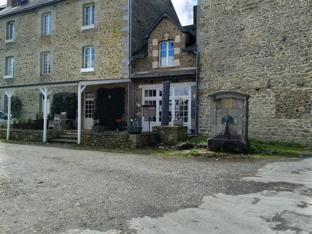 Le Petit Monde_Saint-Georges-Buttavent_slider_image_2