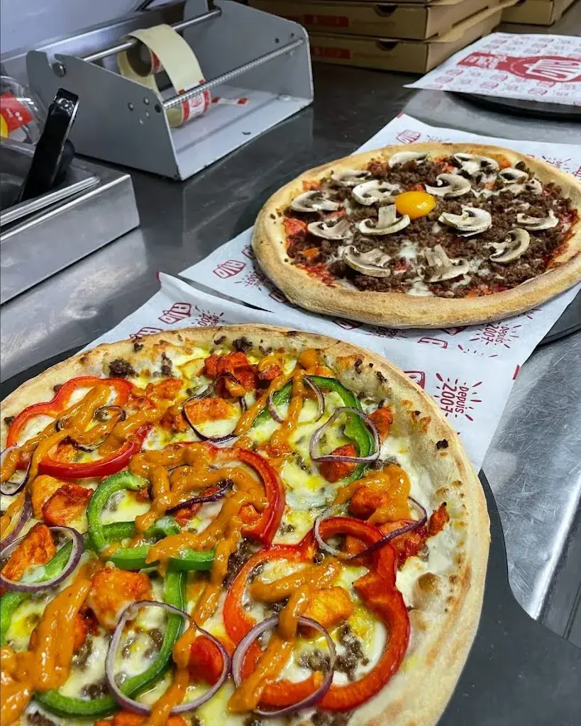 Allo pizza Mayenne_Mayenne_slider_image_3