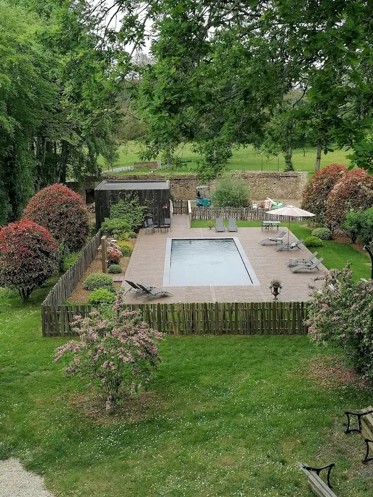 erwan le berre_Le Domaine de La Briandais, lieu de sobriété électromagnétique_Missillac_review