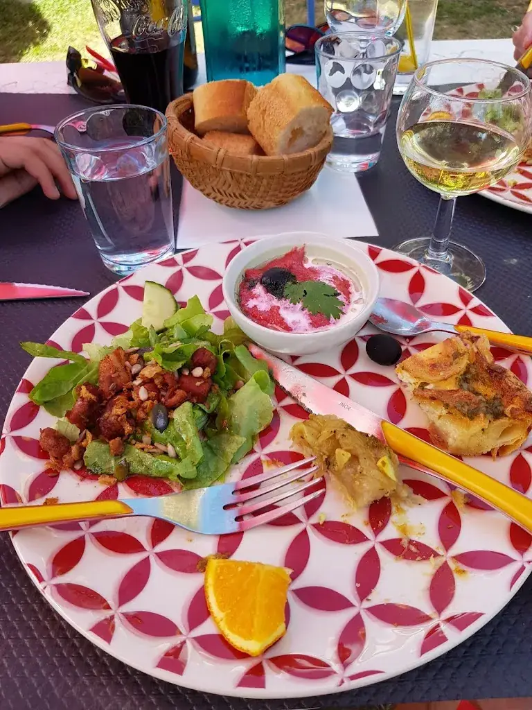 Richard Urquhart_Le Gourmandisier_Montreuil-Bellay_recensione