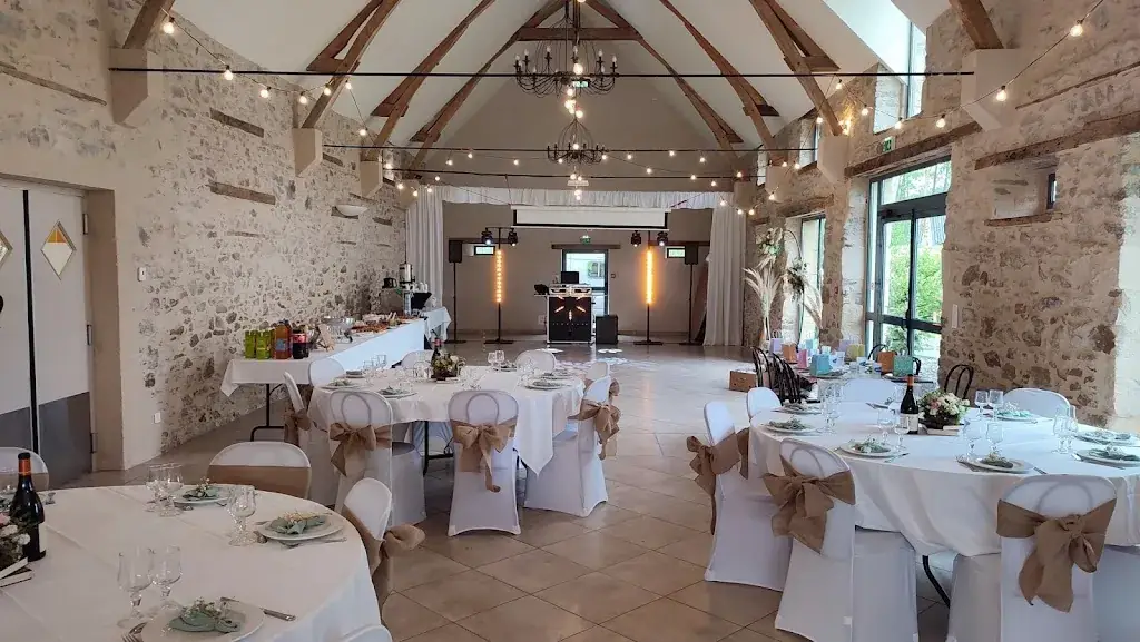 Mo B._Domaine de la Rousselière_Sarthe-Daumeray_review