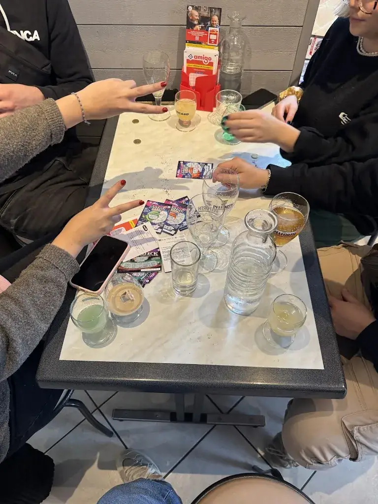 Dimitri Auger_Bar - Pmu Au bon accueil_Mouchamps_recensione