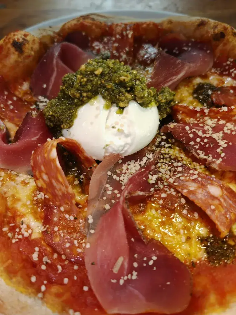 Pizzeria La Laurentaise _Saint-Laurent-sur-Sèvre_slider_image_3