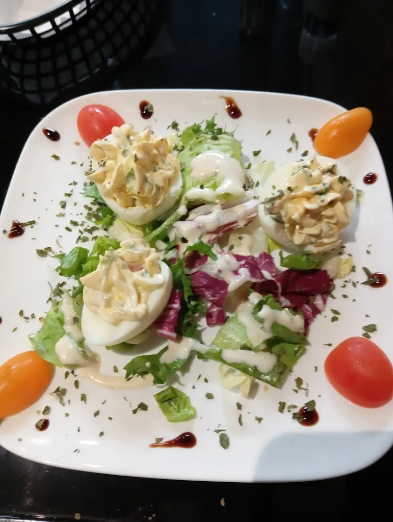 gerald legaie_Bar restaurant l embuscade des halles_Moutiers-les-Mauxfaits_review