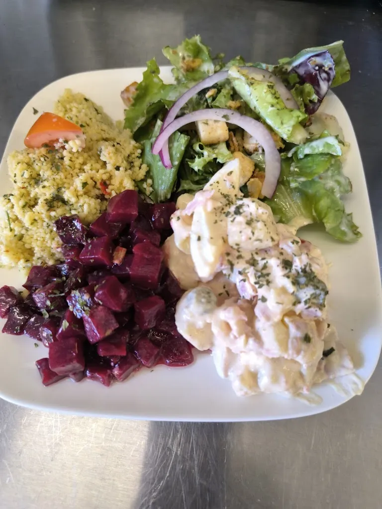 Bar restaurant l embuscade des halles restaurant in Moutiers-les-Mauxfaits