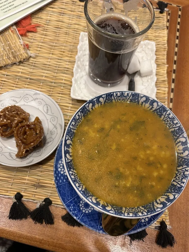 Franzi_UP DOWN restaurant_Kbira_review