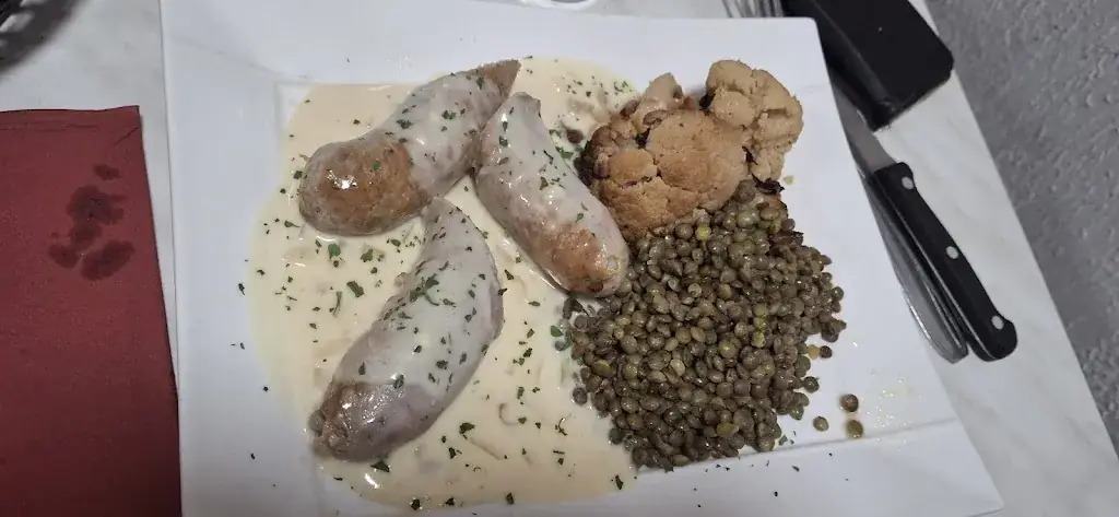 Sylvie grdsvoyages_Auberge du Cheval Blanc_Nalliers_review