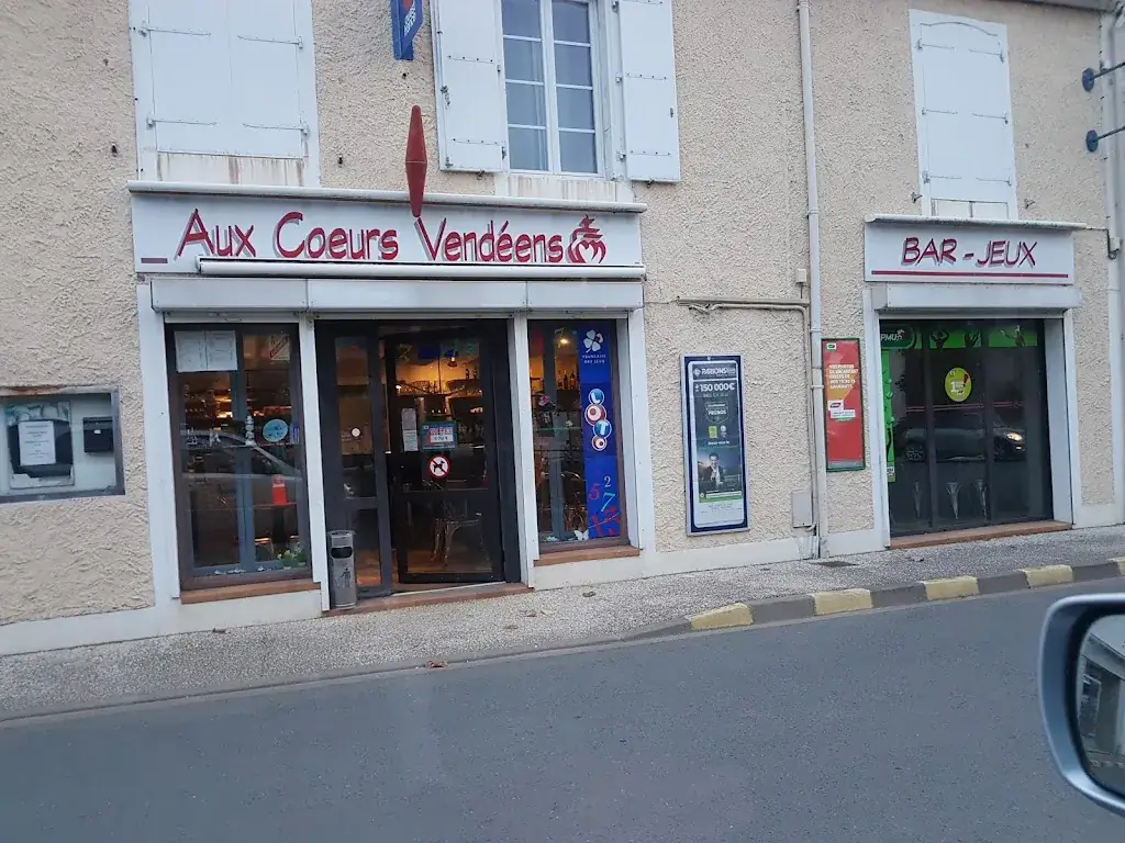 Aux Coeurs Vendeens restaurant in Nalliers