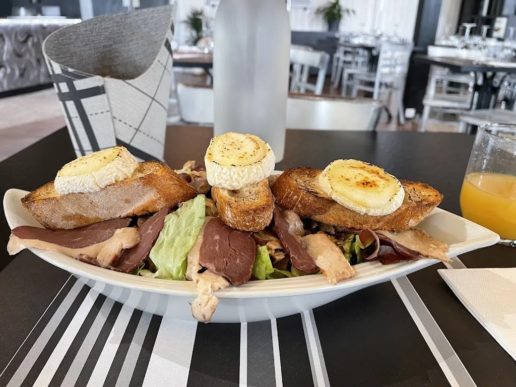 Resto L'Atelier_Sainte-Hermine_slider_image_2