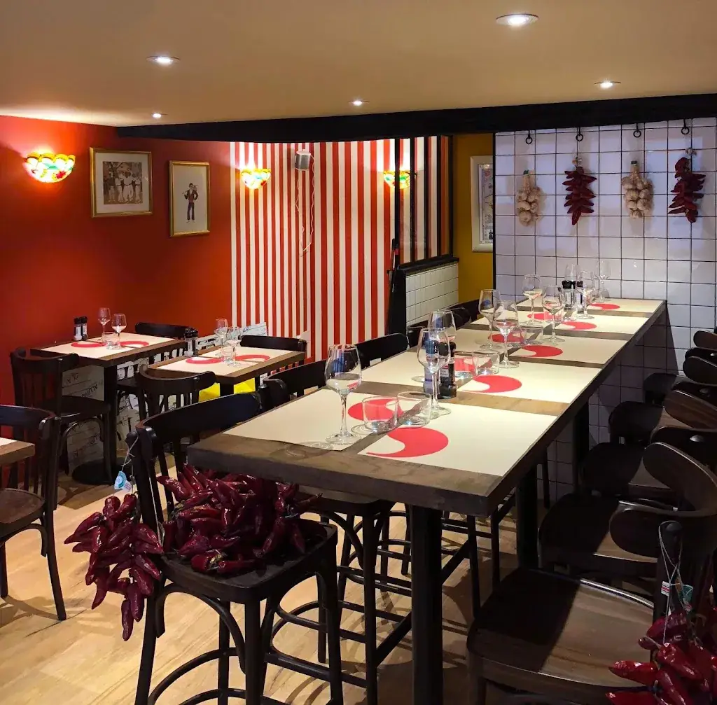 Le Bistrot Basque de Nantes restaurant in Nantes