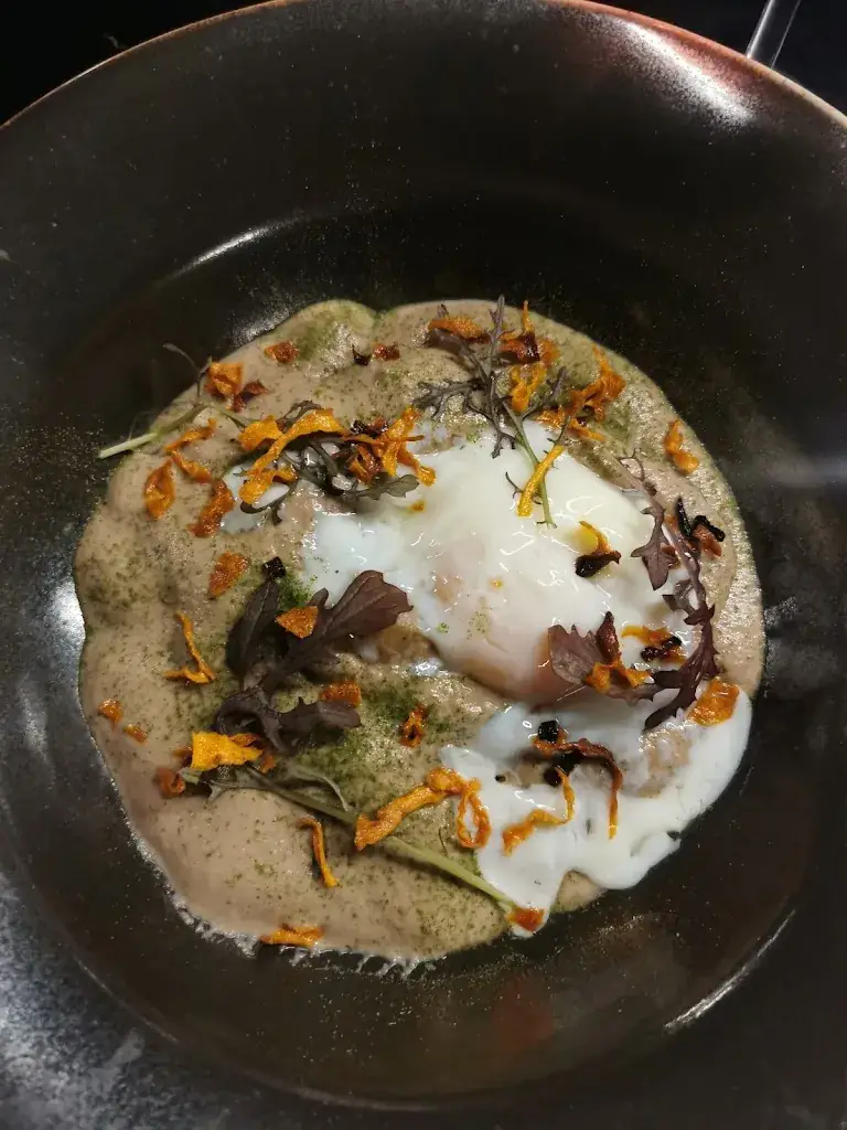 Leon Jeffrey_Le Lion et L'agneau_Nantes_review