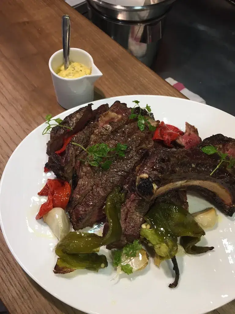 Le Lion et L'agneau_Nantes_slider_image_3