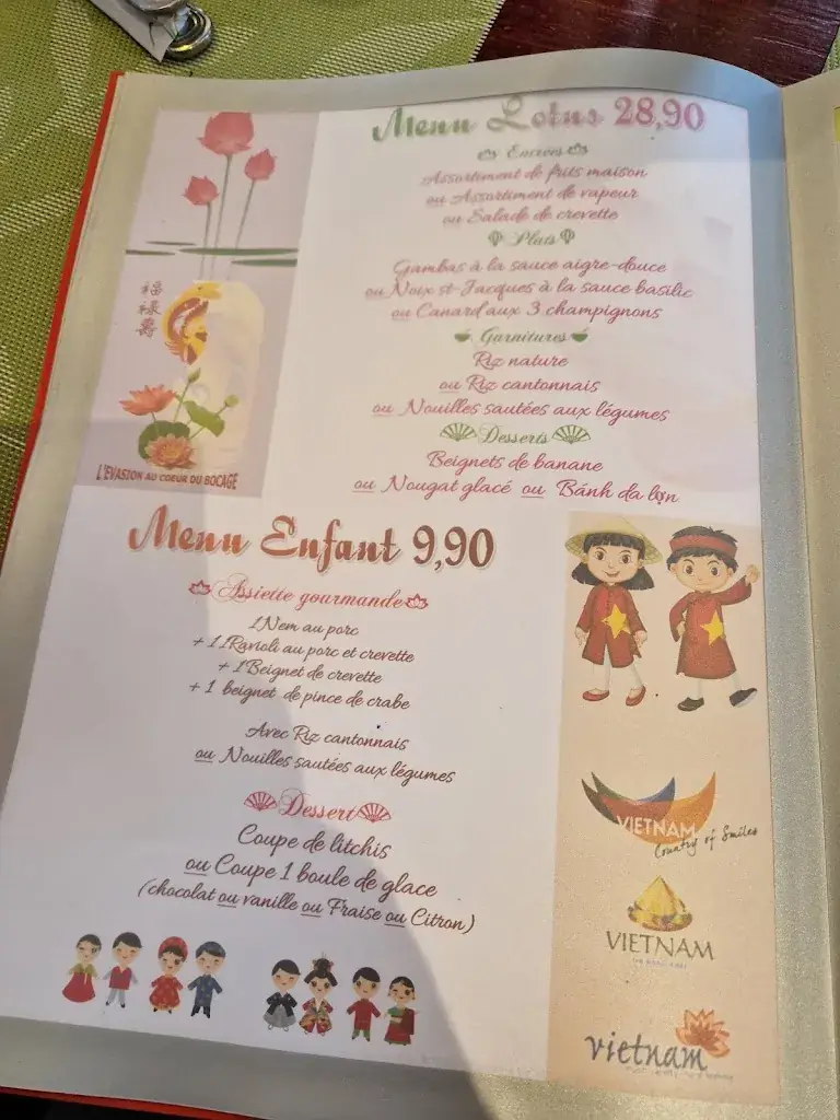 Le Petit d'Asie restaurant in Noyant-d'Allier