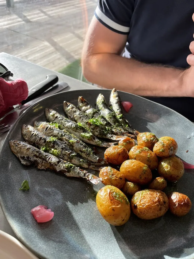 Andronikos Panayiotou_Le Bistrot Plage - Notre Dame de Monts_Notre-Dame-de-Monts_review