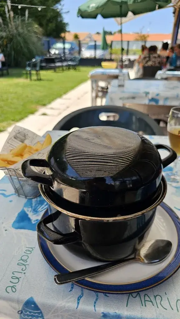 Thomas Ruthmann_La Cabane _Notre-Dame-de-Monts_review