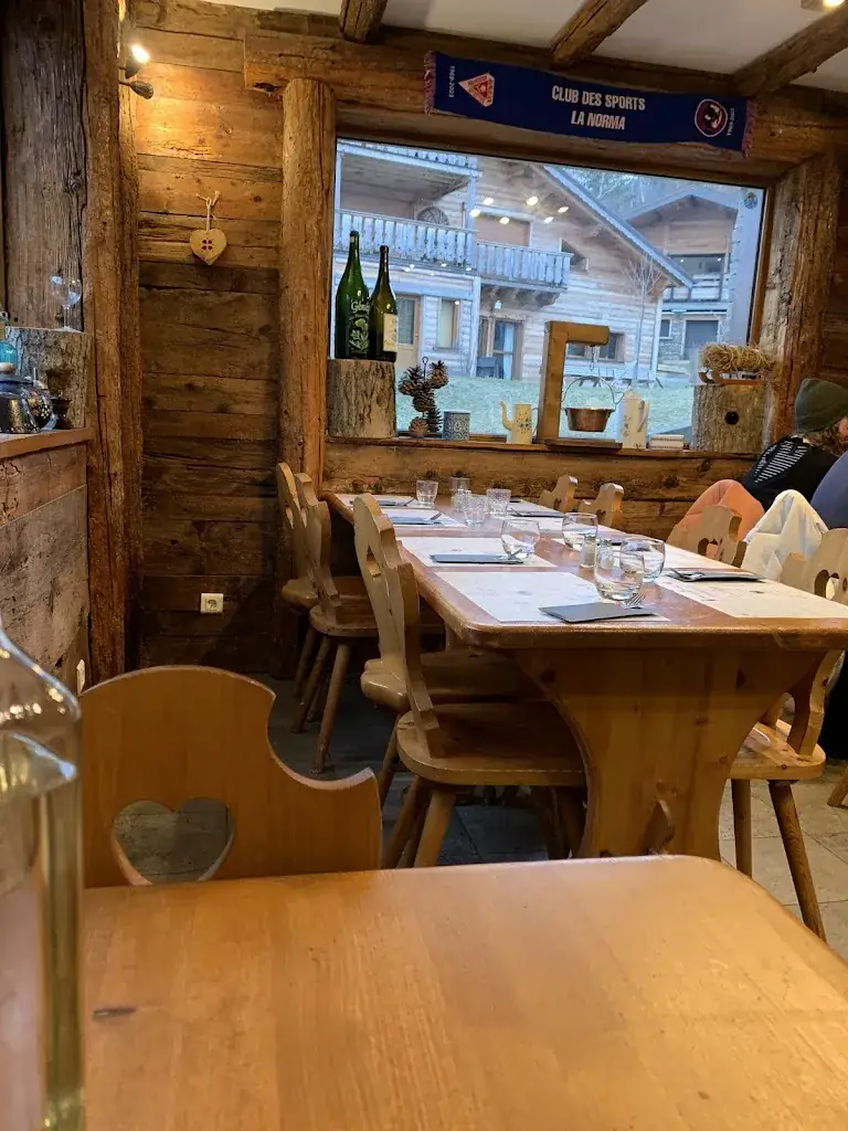 Guillaume Severin_Restaurant Le Dahu Bar la Bodéga_Villarodin-Bourget_review