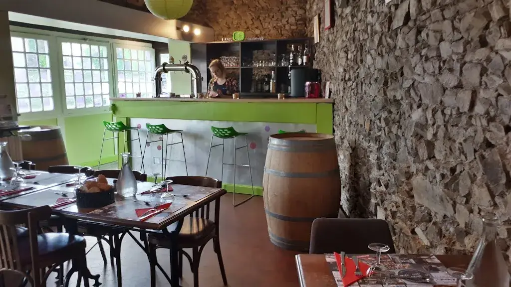 Le Relais des Biches restaurant in Nuaillé