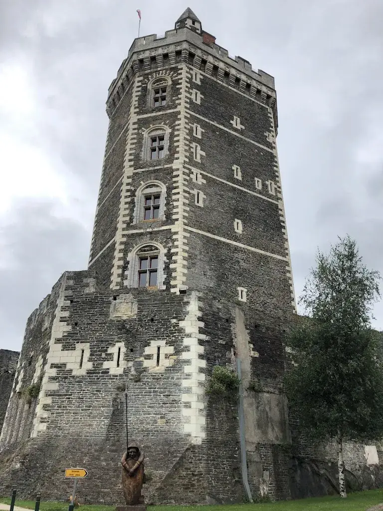 Ben Franco Iglesias_Le Café du Hâvre_Oudon_review