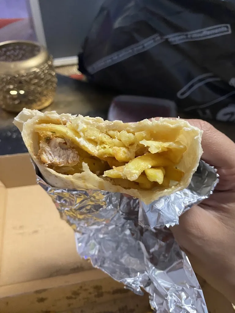 Amokrane Siagh_Le royal_Parigné-l'Évêque_review