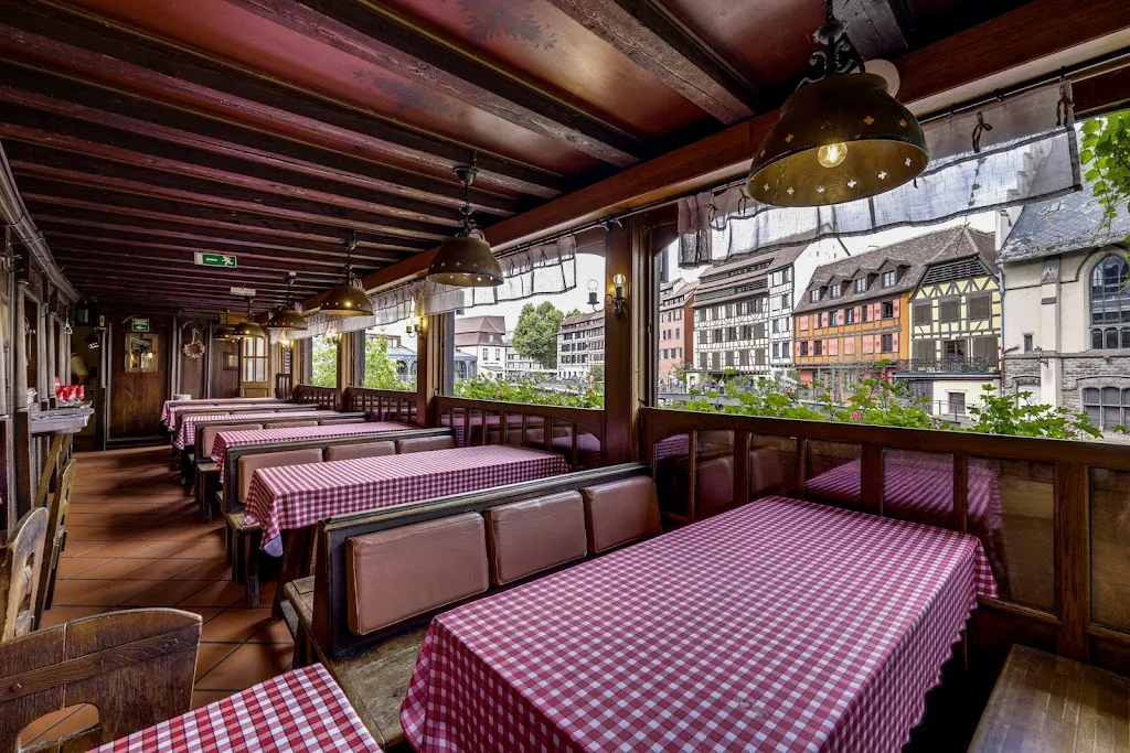 Au Pont Saint-Martin Restaurant in Strasbourg