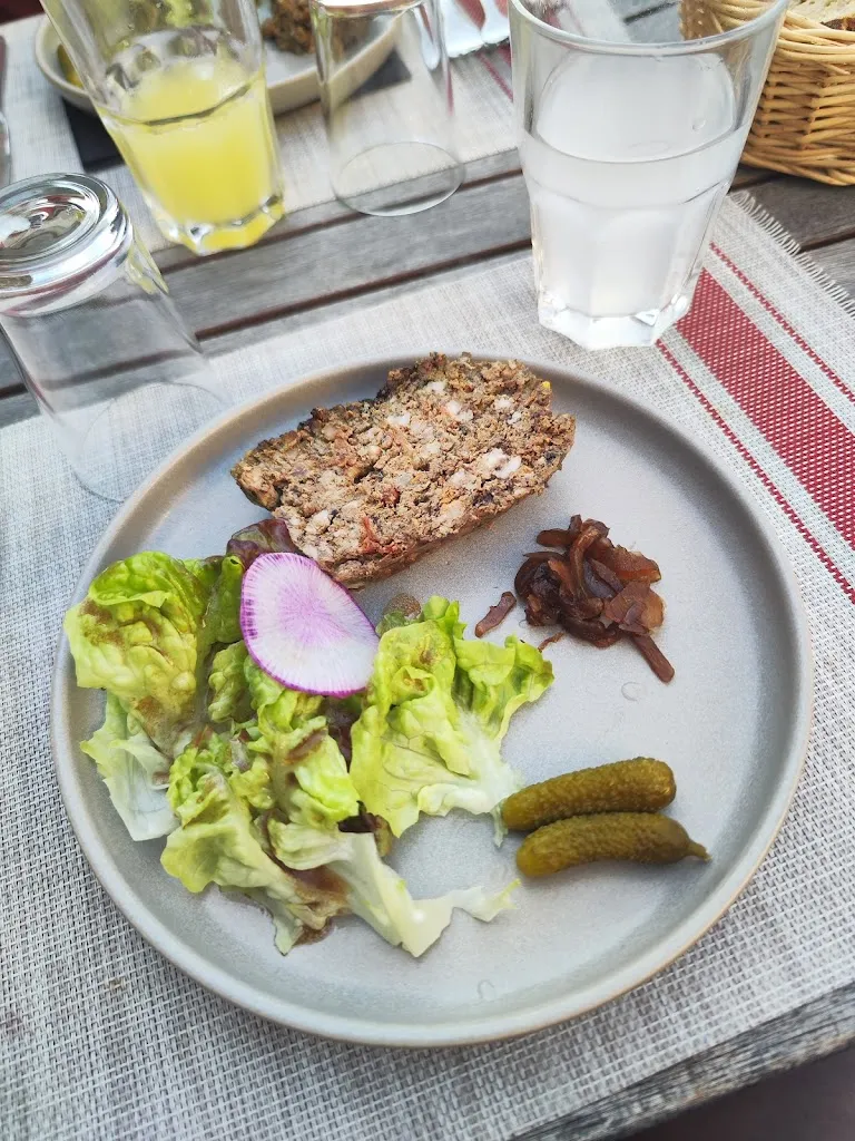 Manon Siloret_Chez Grand-Mère_Piriac-sur-Mer_review