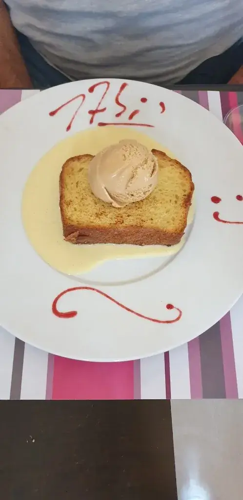 Joanna Dawes_Le 17 Bis_Piriac-sur-Mer_review