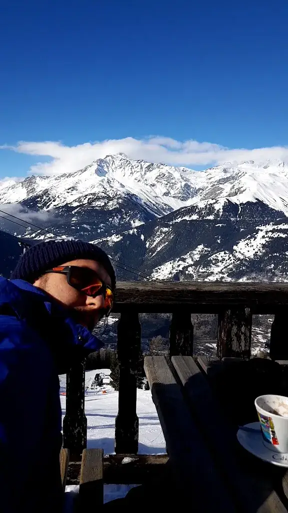 L'ETERLOU_Villarodin-Bourget_slider_image_2