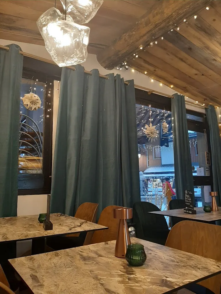 L'Authentique La Norma-Restauration sur place ou à emporter ristorante a Villarodin-Bourget