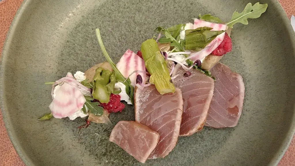 Jean-Marie GOZILLON_L'amour des mets_Orvault_review