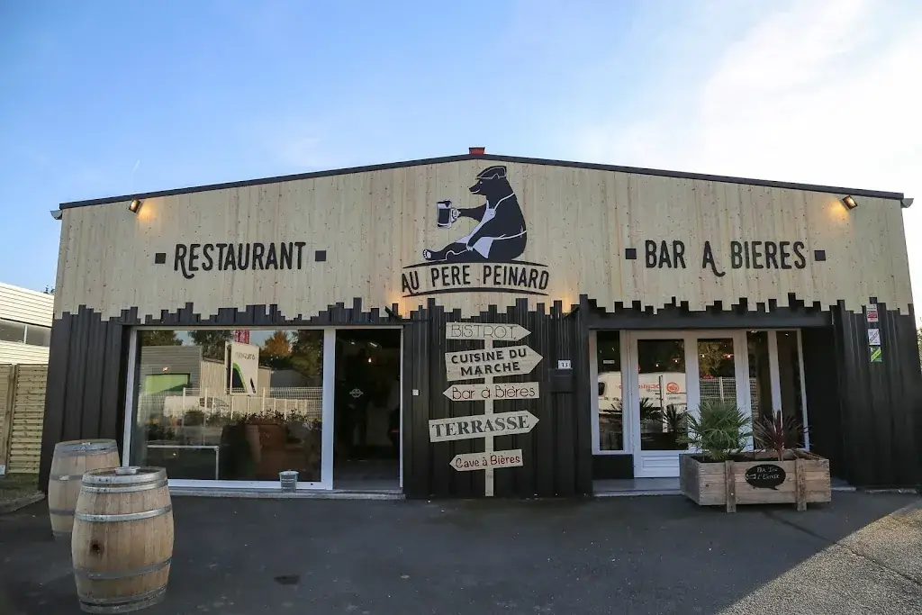 Au Père Peinard restaurant in Orvault