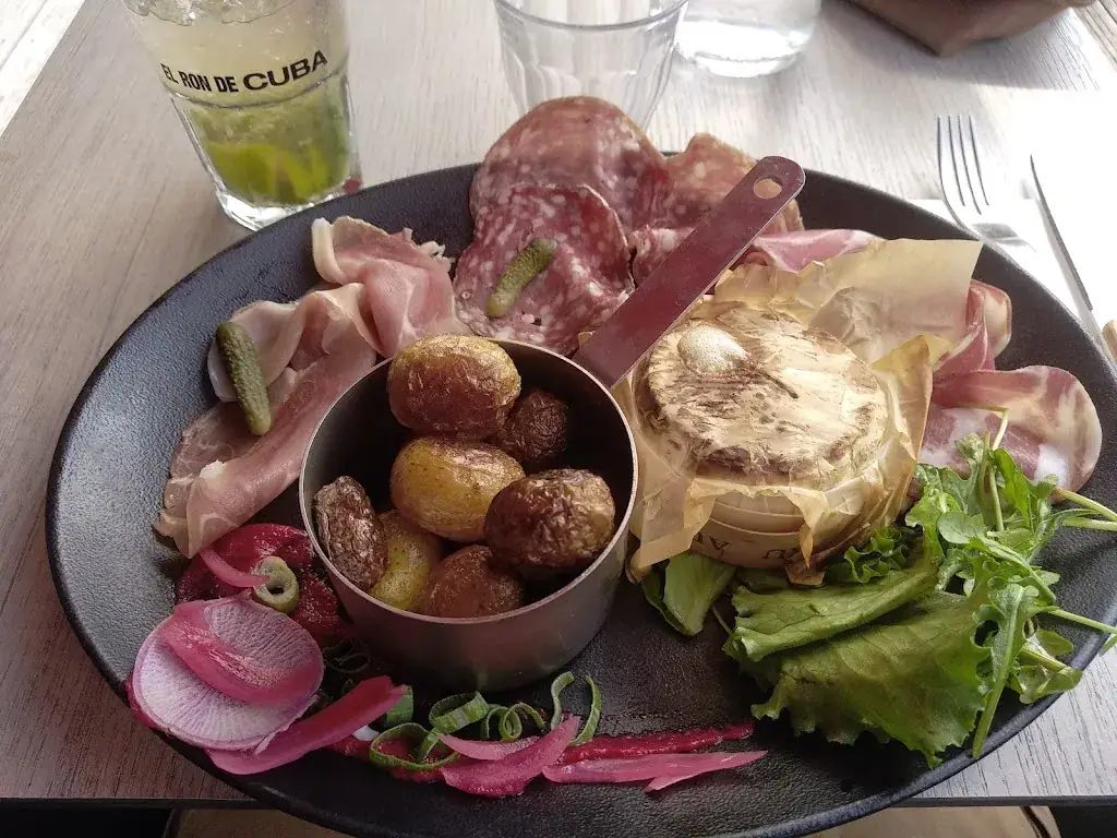 Le Châlet de mon Père Restaurant St Herblain_Saint-Herblain_slider_image_3