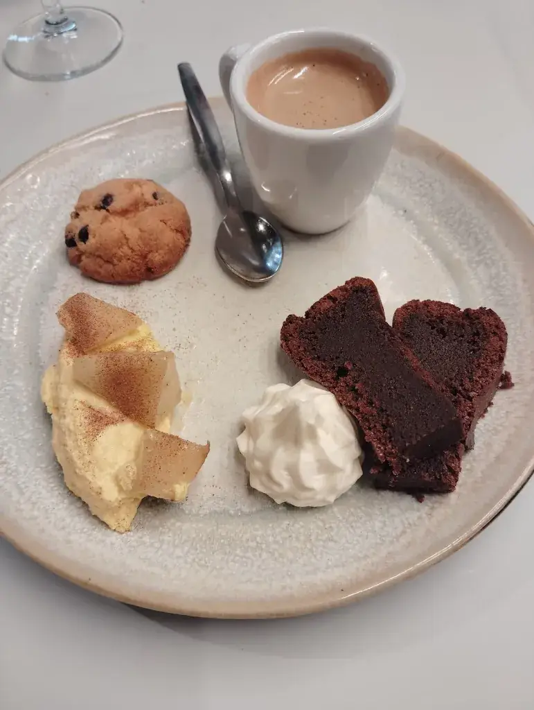 Angélique Cormier_Le Carré de Service - Restaurant Sautron_Sautron_review