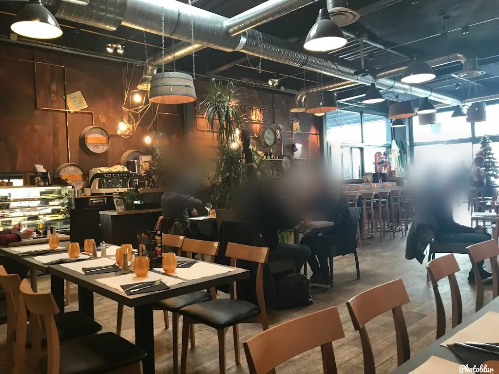 Laurent Guidez_L'antidote_Saint-Herblain_review