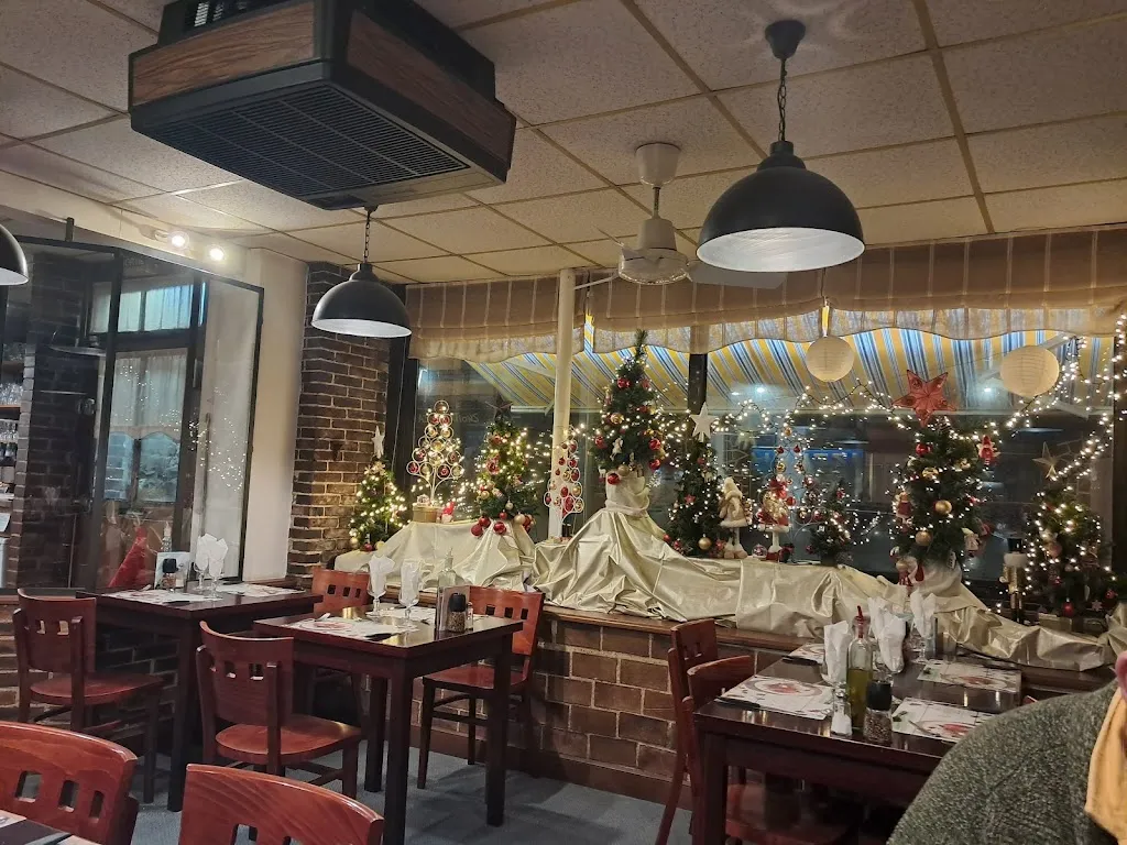 La Sosta Restaurant in Pré-en-Pail-Saint-Samson