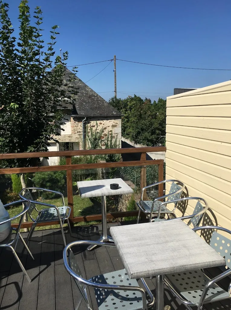 Le Brazza_Pré-en-Pail-Saint-Samson_slider_image_1