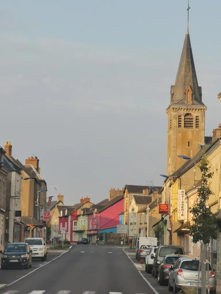 Le Brazza_Pré-en-Pail-Saint-Samson_slider_image_2