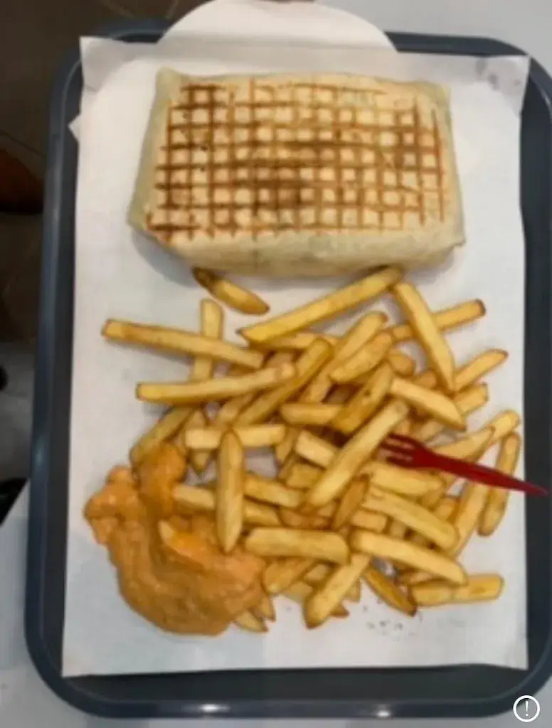 Menü_Étoile kebab_Pré-en-Pail-Saint-Samson_Bild_3