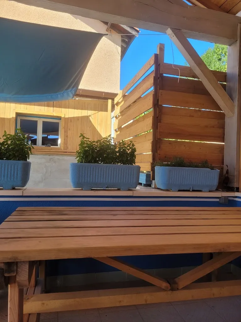 Baraka La Guinguette pizzeria pizza_Neulise_slider_image_3