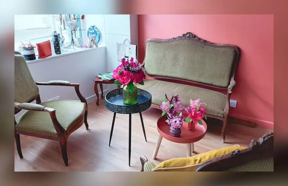 Le Bazar où l'on papote_Précigné_slider_image_1