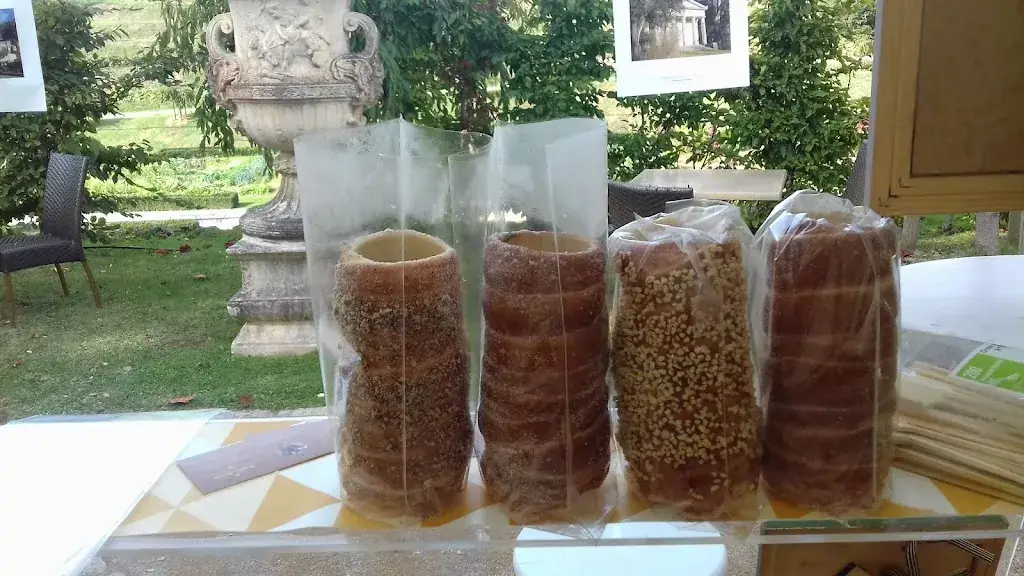 Tortillon brioché_Quelaines-Saint-Gault_slider_image_1