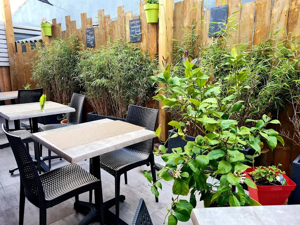 Restaurant Le Coraly restaurante en Rezé