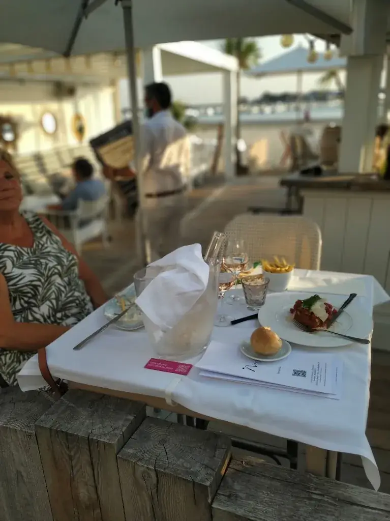 Menu_Nina À The Plage - Restaurant_Pornichet_image_5