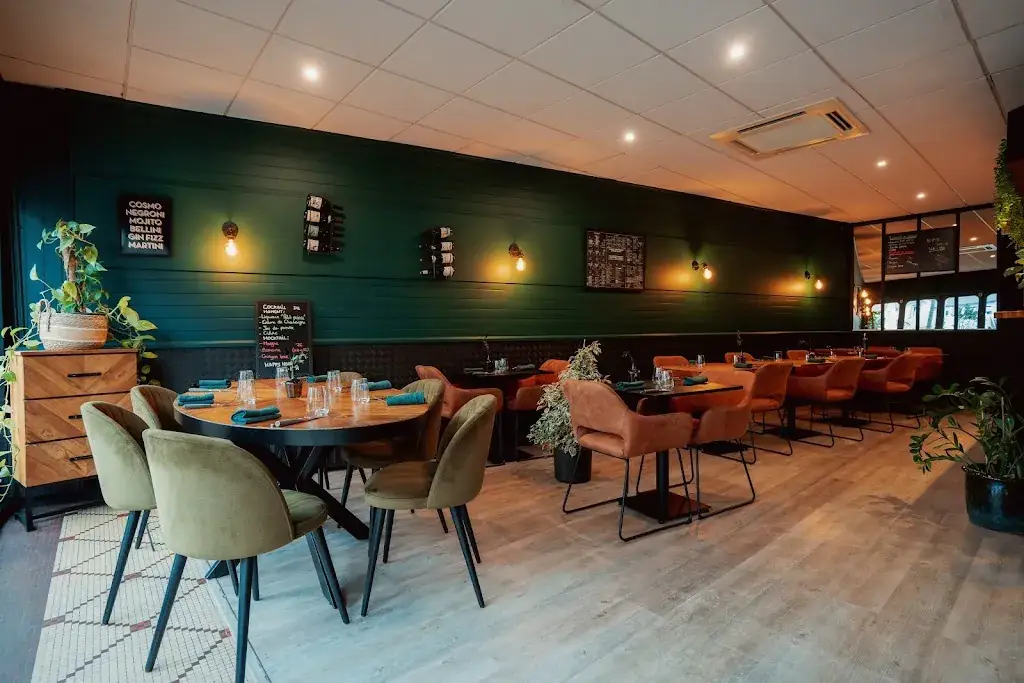 LOCCO Bistrot-Bar-Brunch Pornichet restaurant in Pornichet