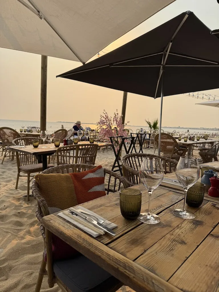 SUMO Beach Club_Pornichet_slider_image_1