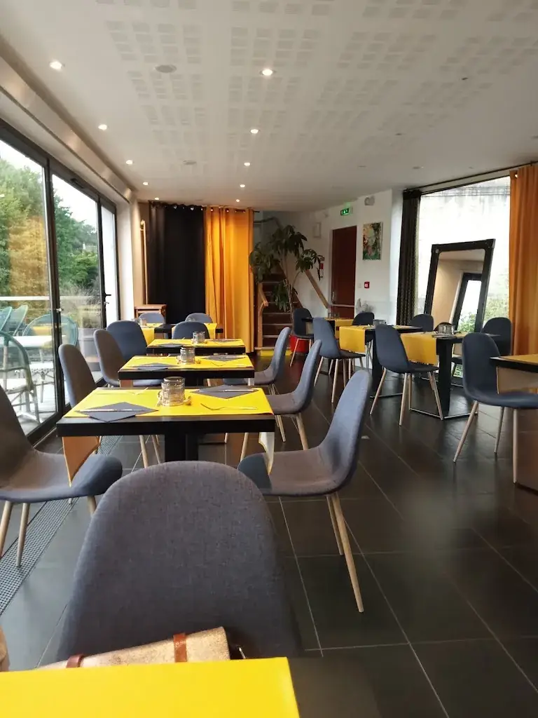 Anne CESBRON_Restaurant Le Moulin Rocheservière -_Rocheservière_recensione