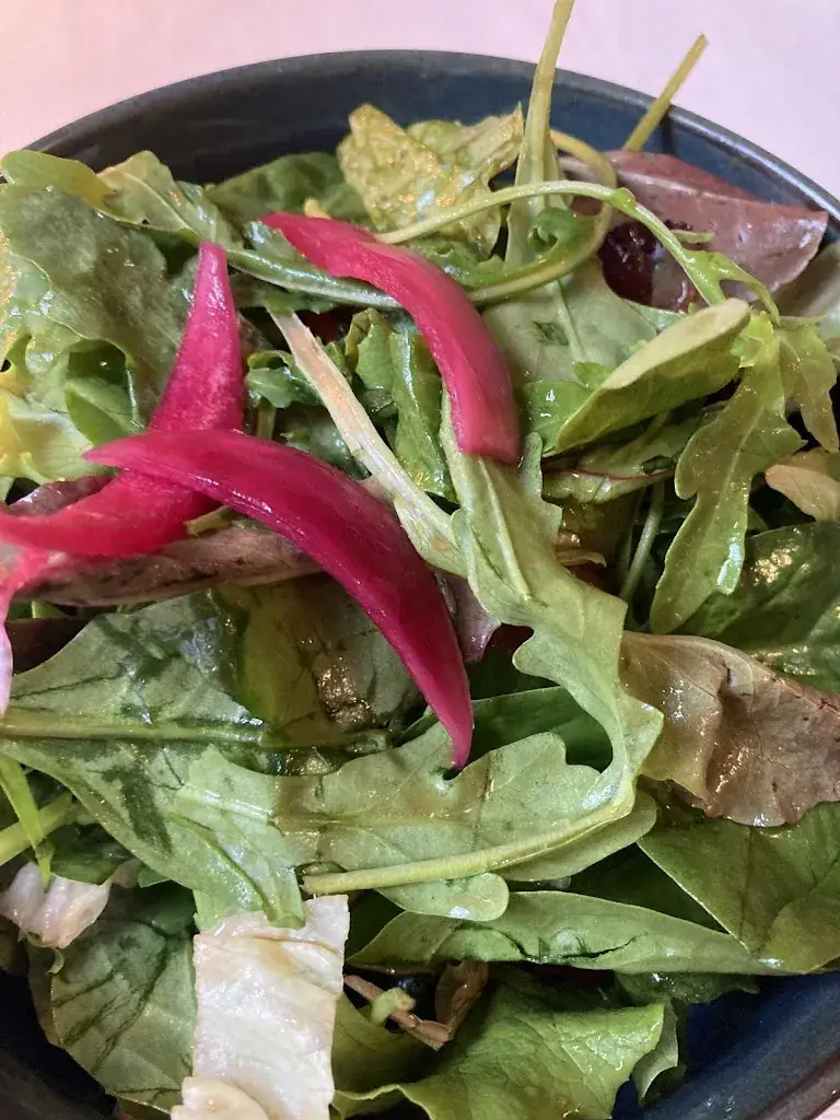 S. Manco _Maison Rouge_Carouge_review