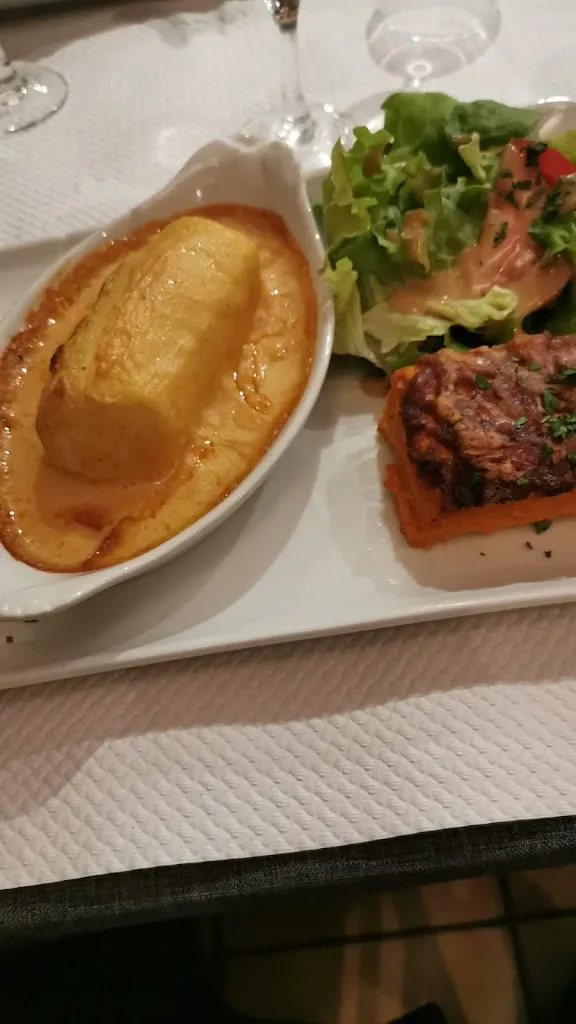 Jacqueline Piquier_La Grotte_Nantua_review