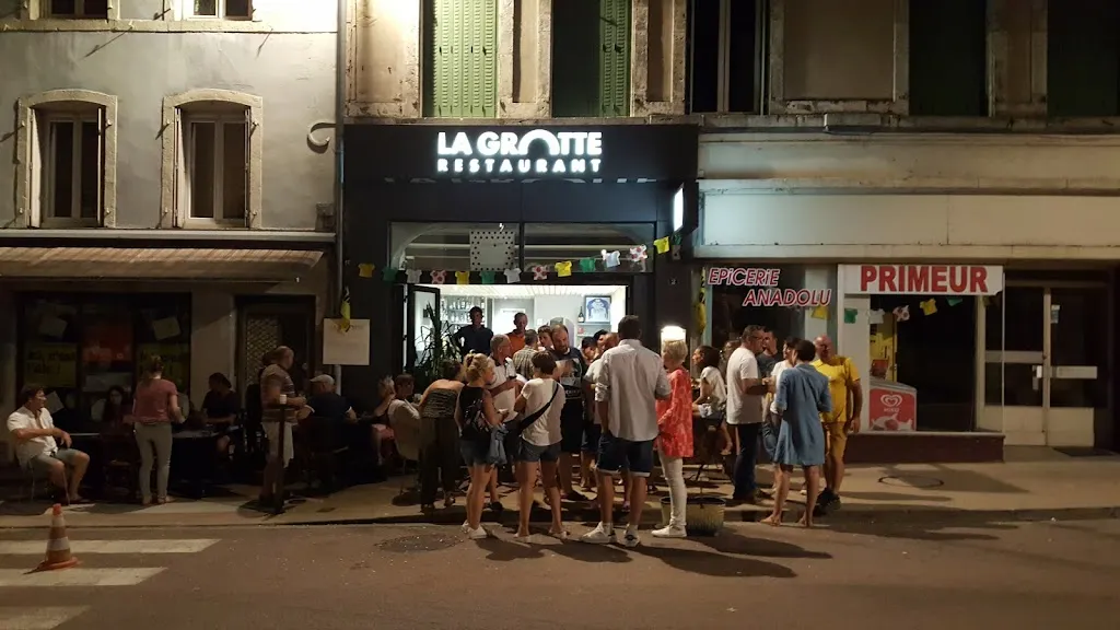 La Grotte restaurant in Nantua