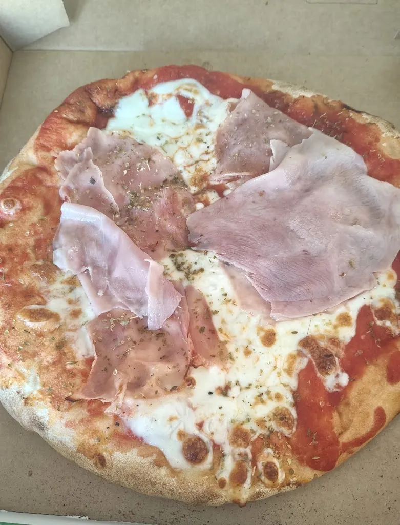 Damian Mar_Omaggio - Nonna Ivana_Saint-André-des-Eaux_review